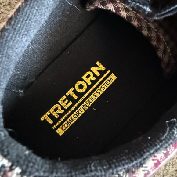 Tretorn Plaid Sneakers with Black Details - Picture 8 of 8